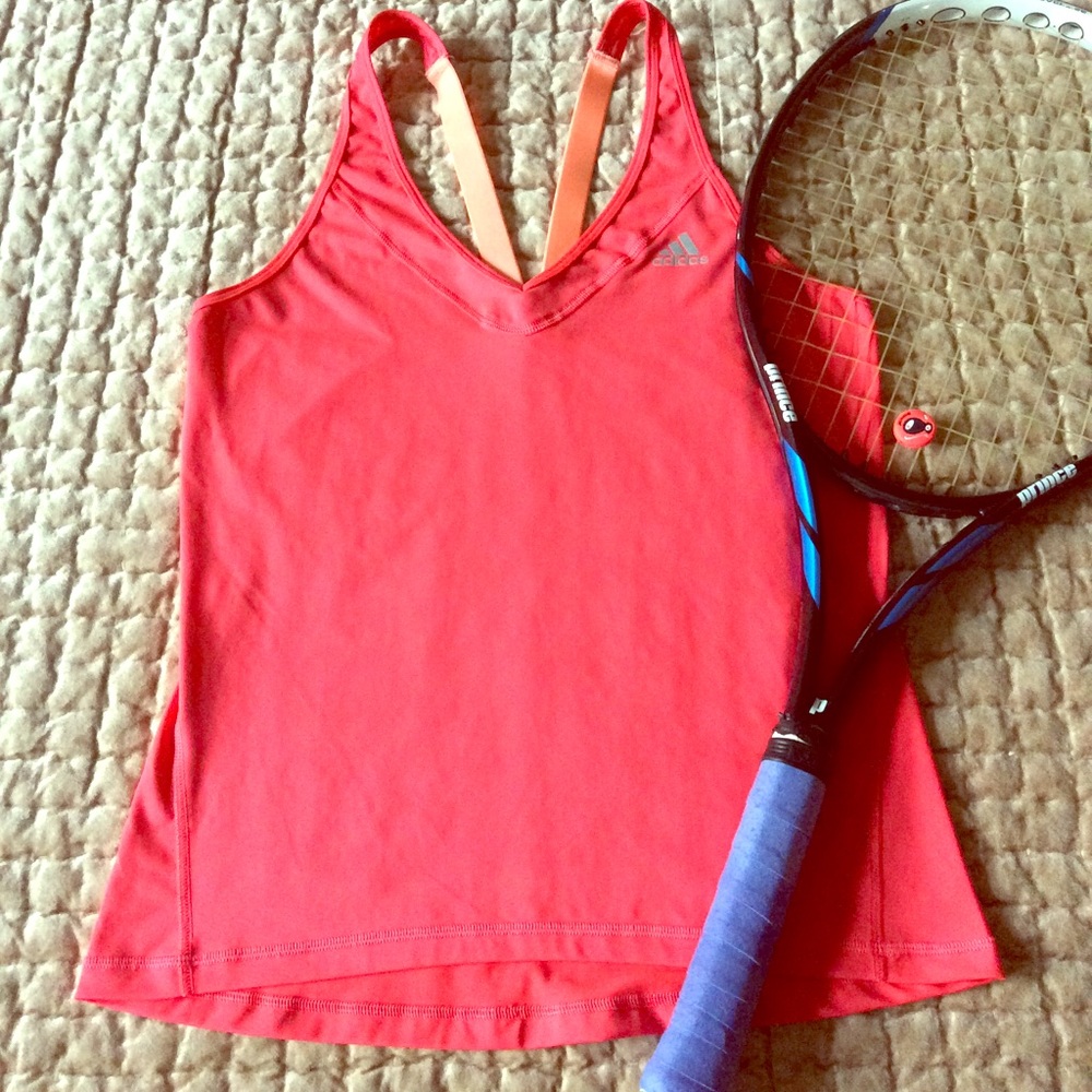 Adidas sports top